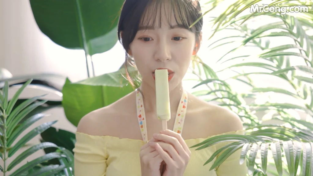 쏘블리 (@leeesovely) ASMR Videos (13 photos + 8 videos)