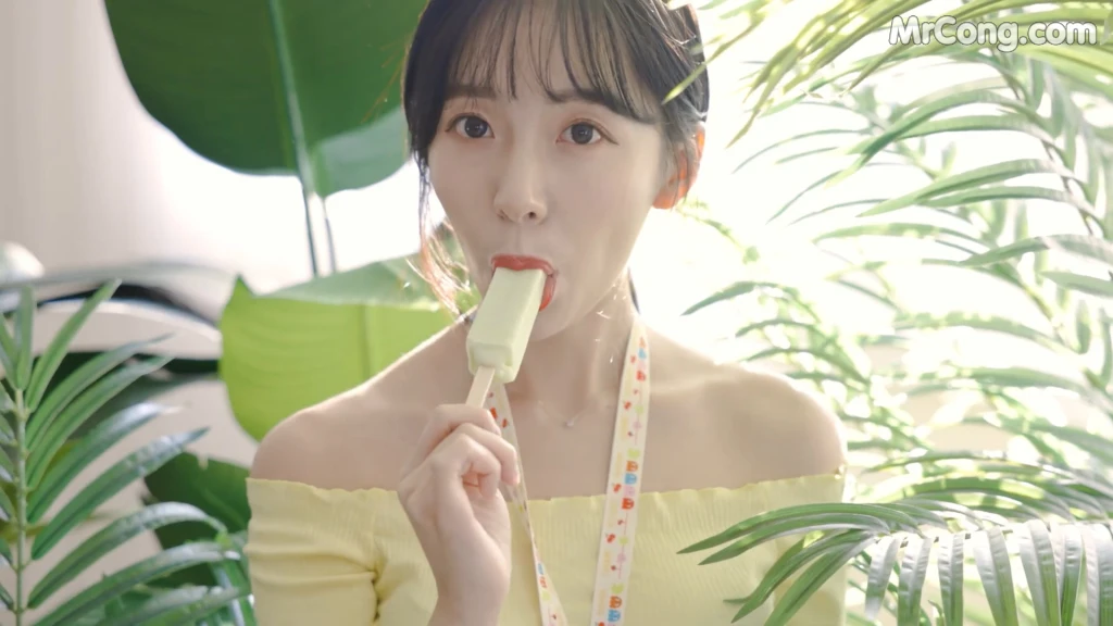 쏘블리 (@leeesovely) ASMR Videos (13 photos + 8 videos)