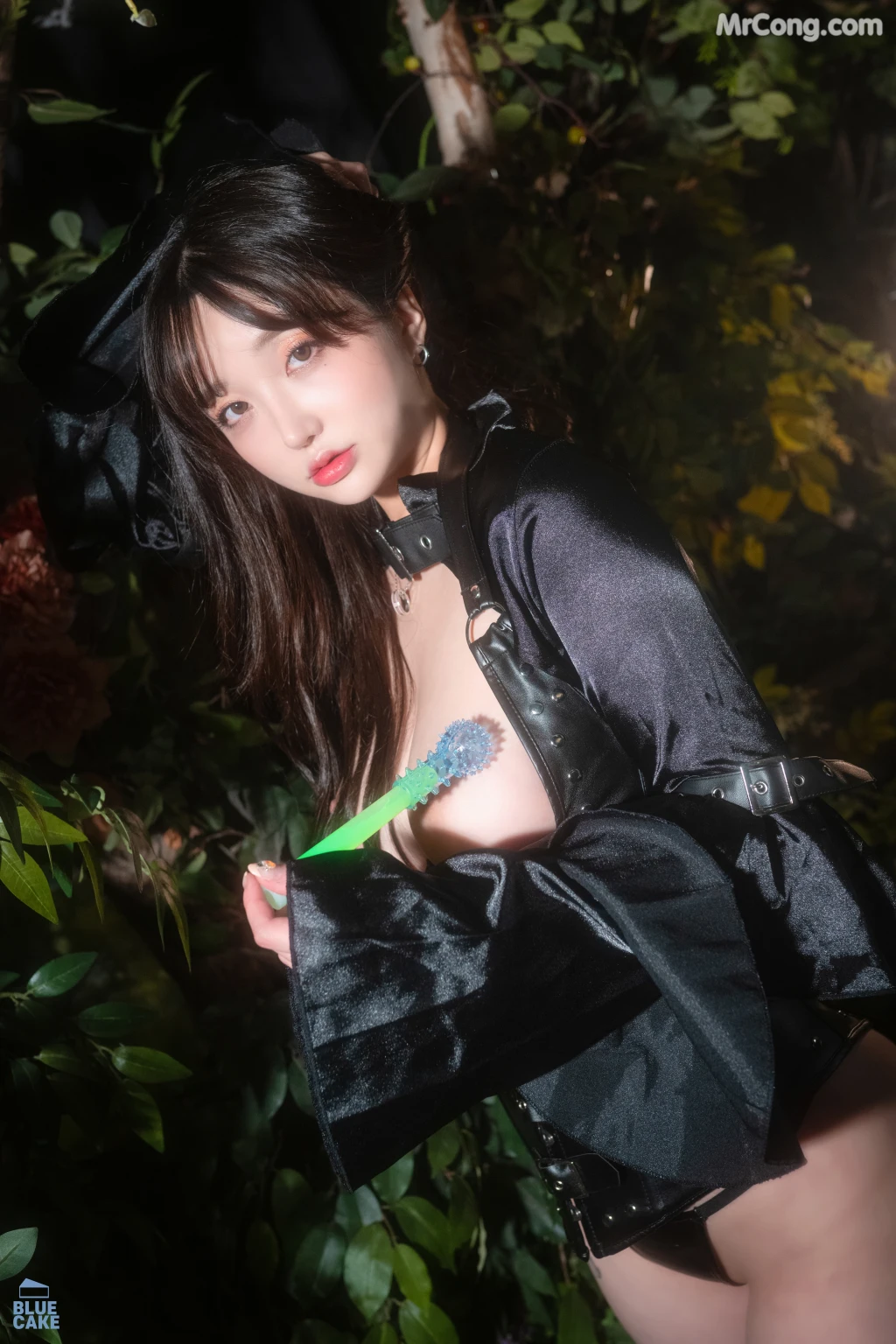 [BLUECAKE] Son Ye-Eun (손예은): Tentacle Bukkake (120 photos) – Page 4