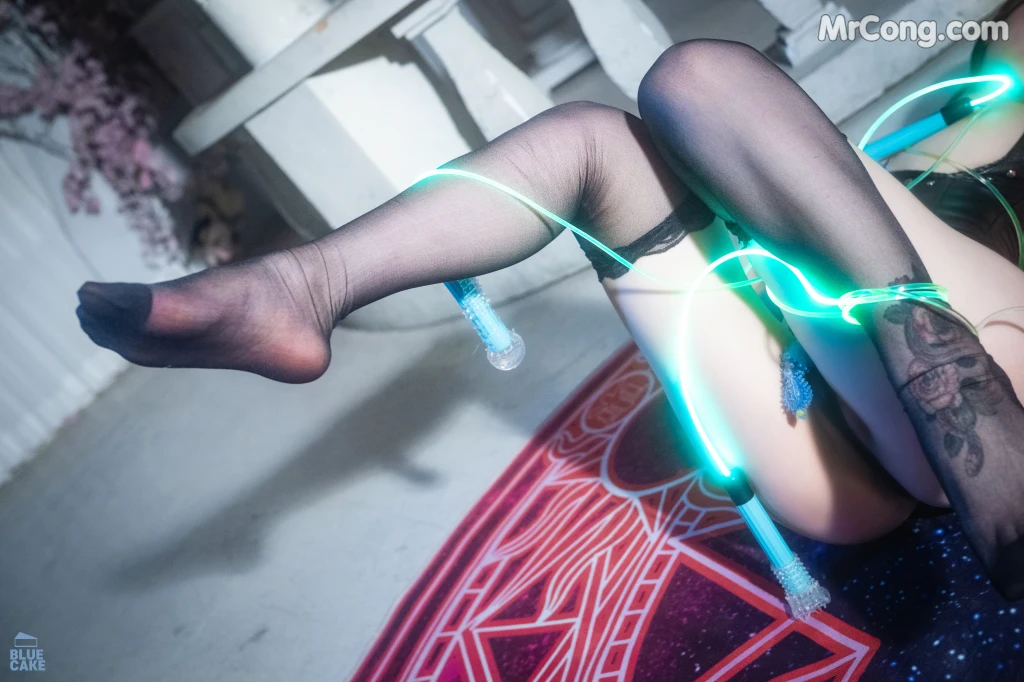 [BLUECAKE] Son Ye-Eun (손예은): Tentacle Bukkake (120 photos) – Page 6