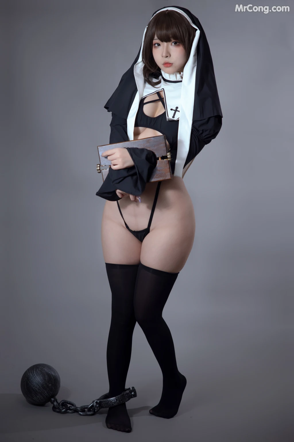 Coser@yuuhui玉汇 No.015: 罪罚修女 (95 photos)