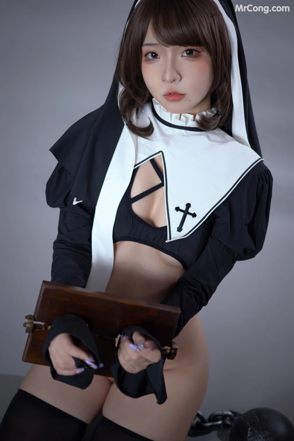 Coser@yuuhui玉汇 No.015: 罪罚修女 (95 photos)