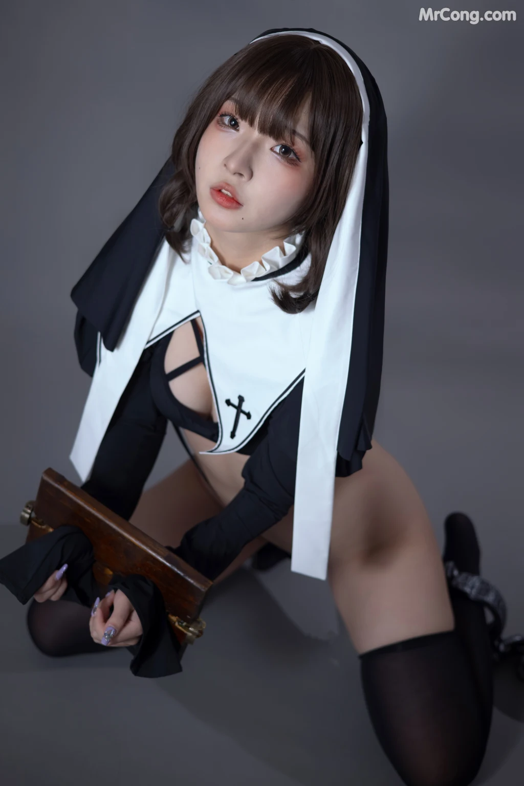 Coser@yuuhui玉汇 No.015: 罪罚修女 (95 photos) – Page 2