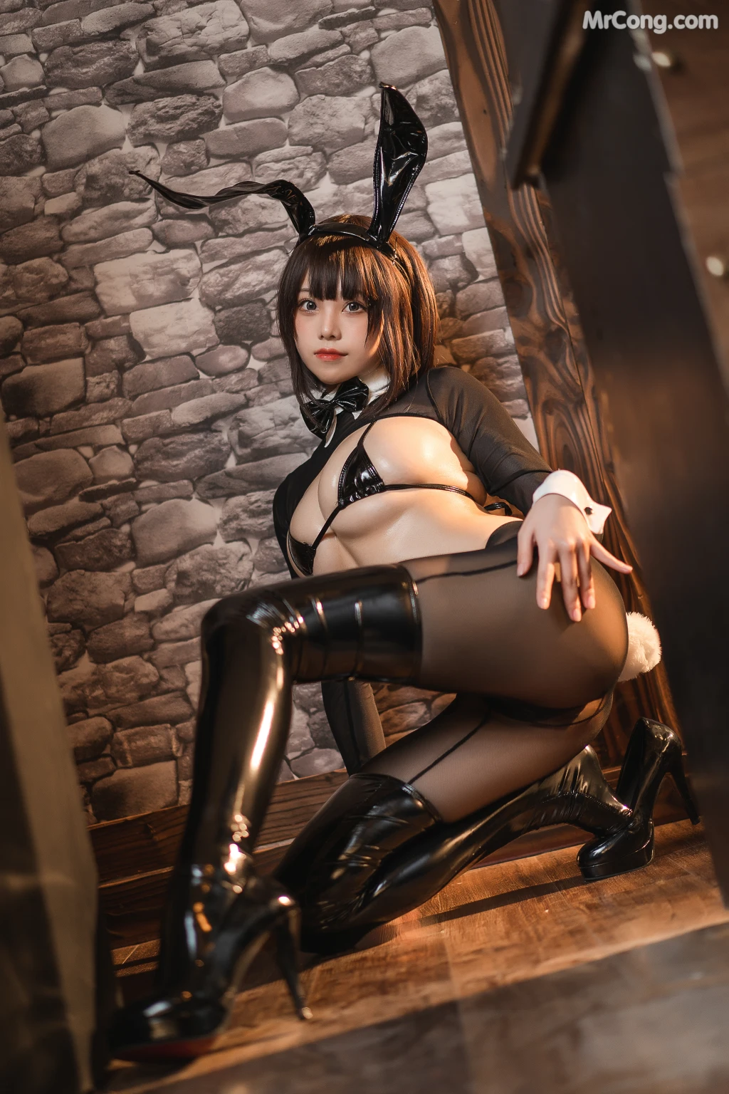 Coser@蜜汁猫裘 Vol.090: 逆兔 (50 photos)