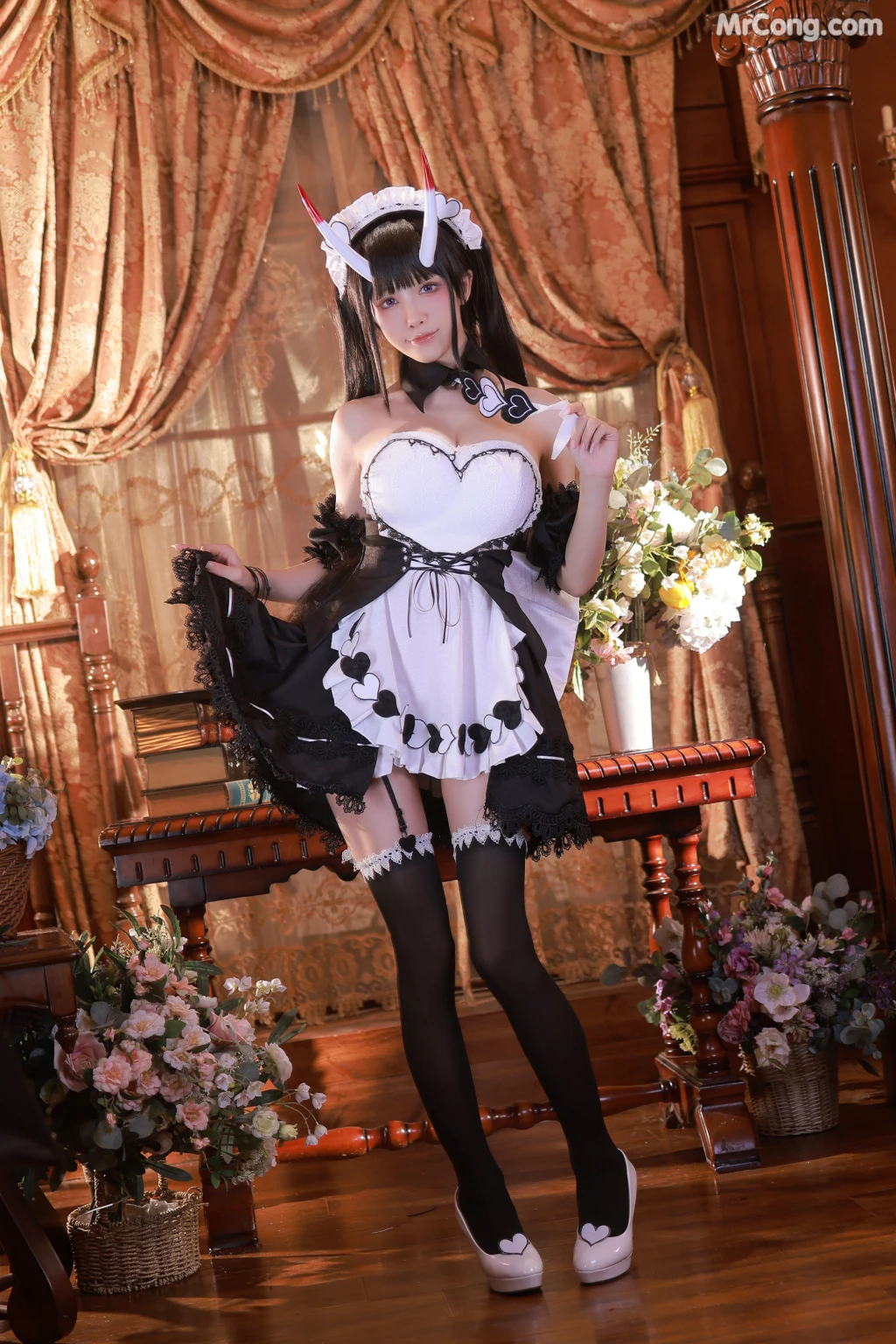 Coser@水淼Aqua Vol.129: AzurLane诺西罗女仆 (61 photos)