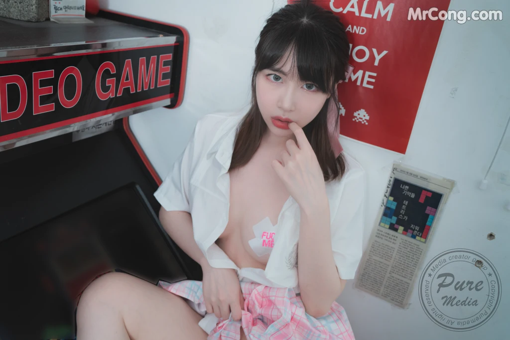 Pure Media Vol.187: Uhye (이유혜) (121 photos) – Page 3