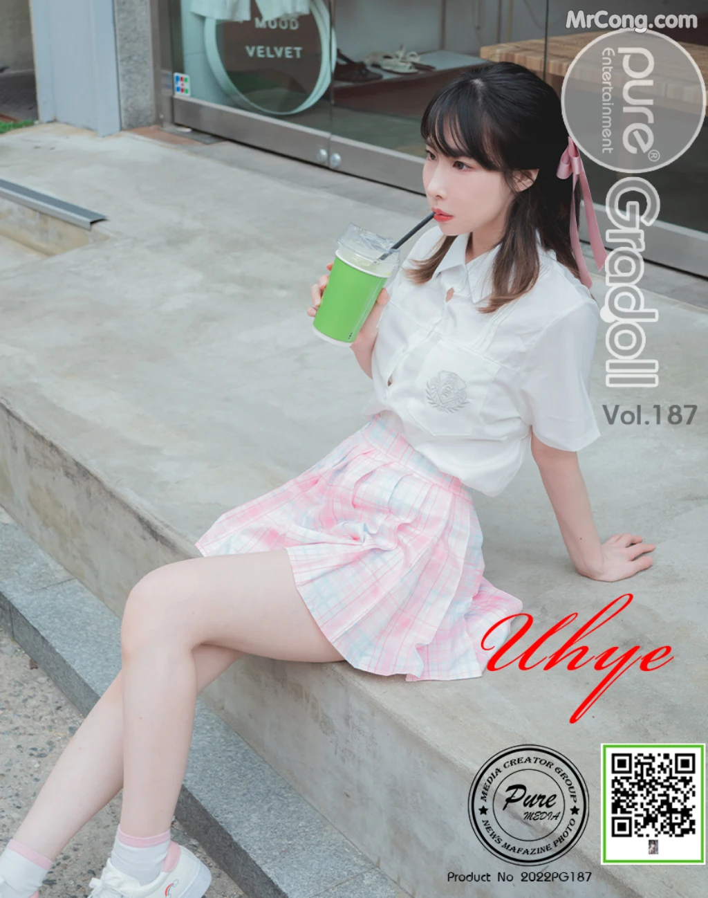 Pure Media Vol.187: Uhye (이유혜) (121 photos) – Page 12