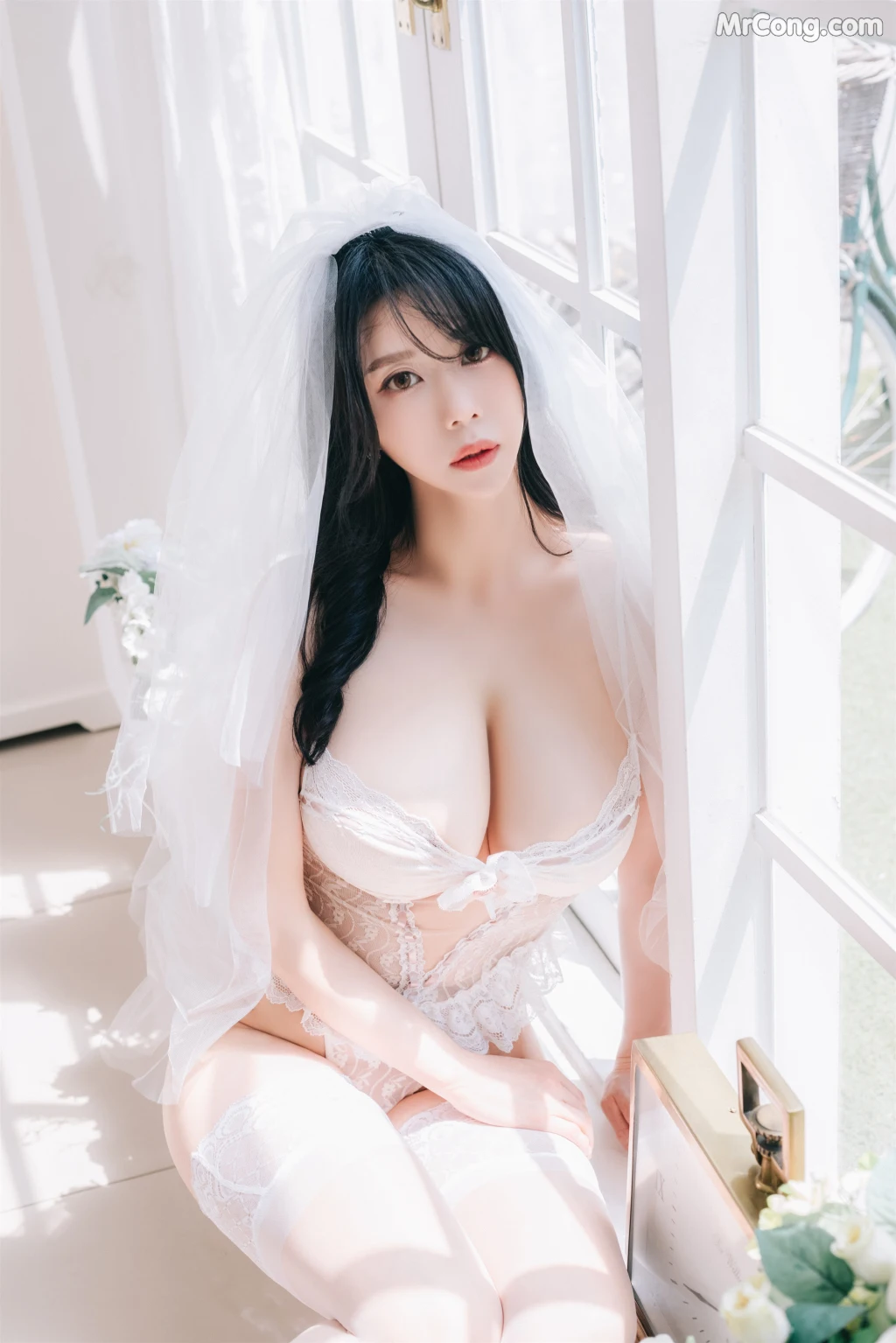 [Paranhosu] Sia_S22: Special Photobook Vol.2 (74 photos) – Page 7