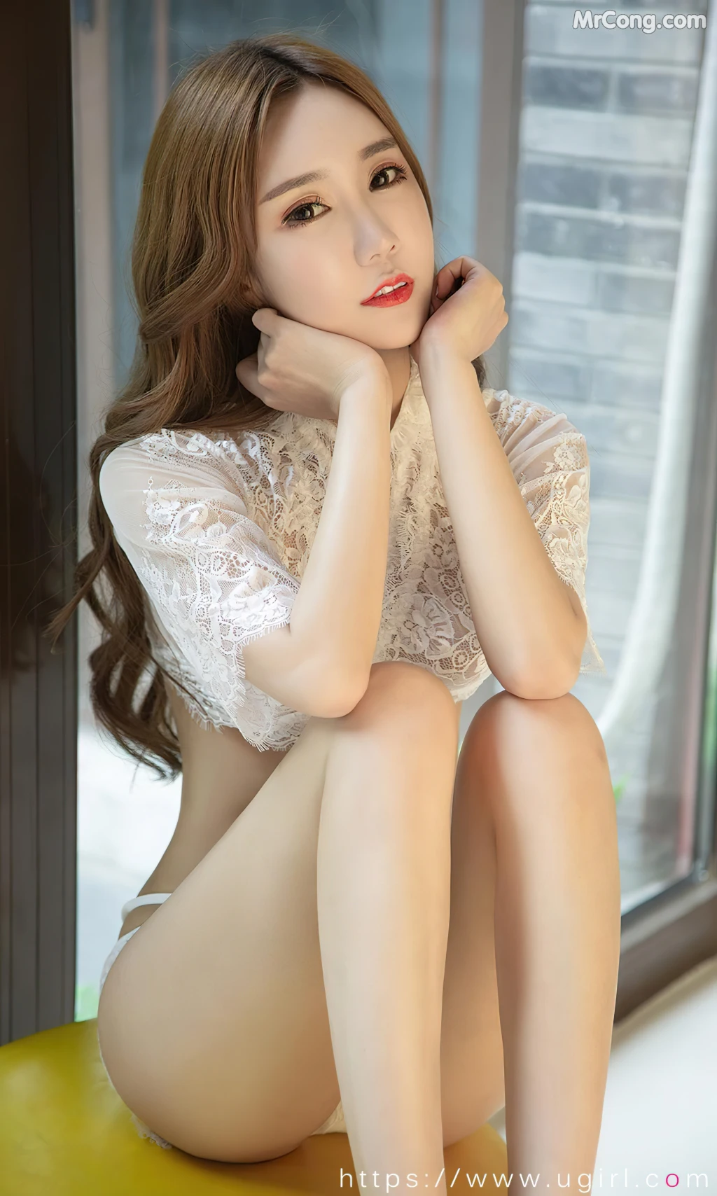 UGIRLS – Ai You Wu App No.2405: En Ya (恩雅) (35 photos)