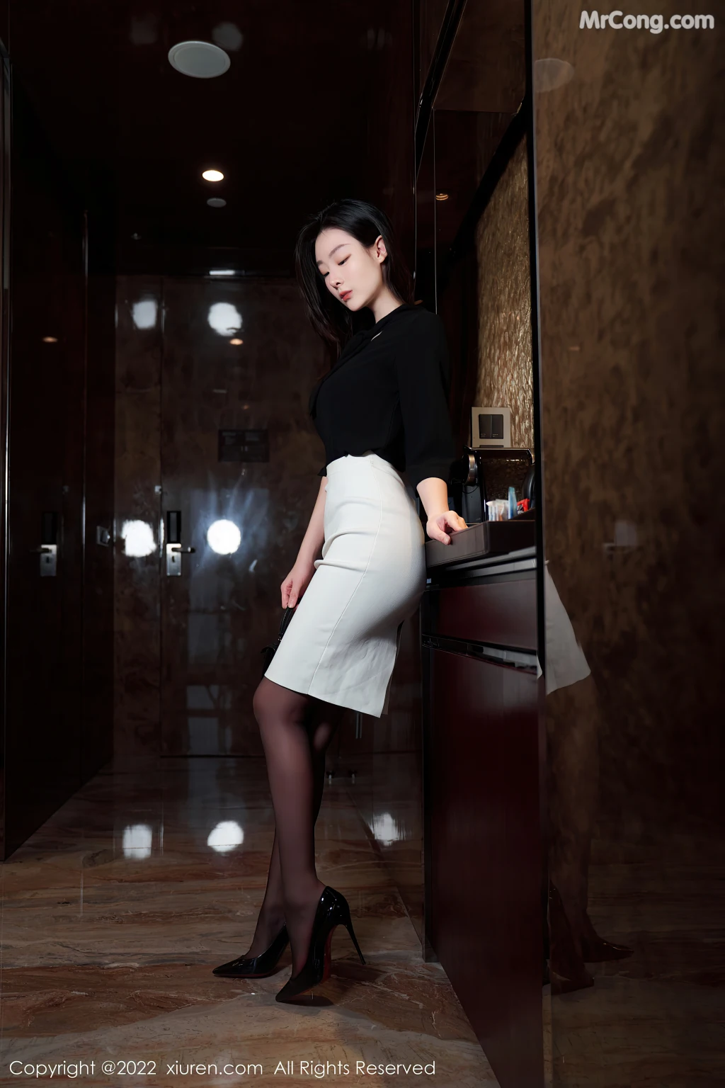 XIUREN No.5312: 是小逗逗 (91 photos) – Page 5