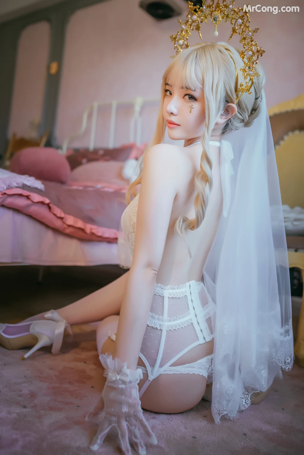 Coser@雯妹不讲道理 No.036: 圣母 (38 photos) – Page 3