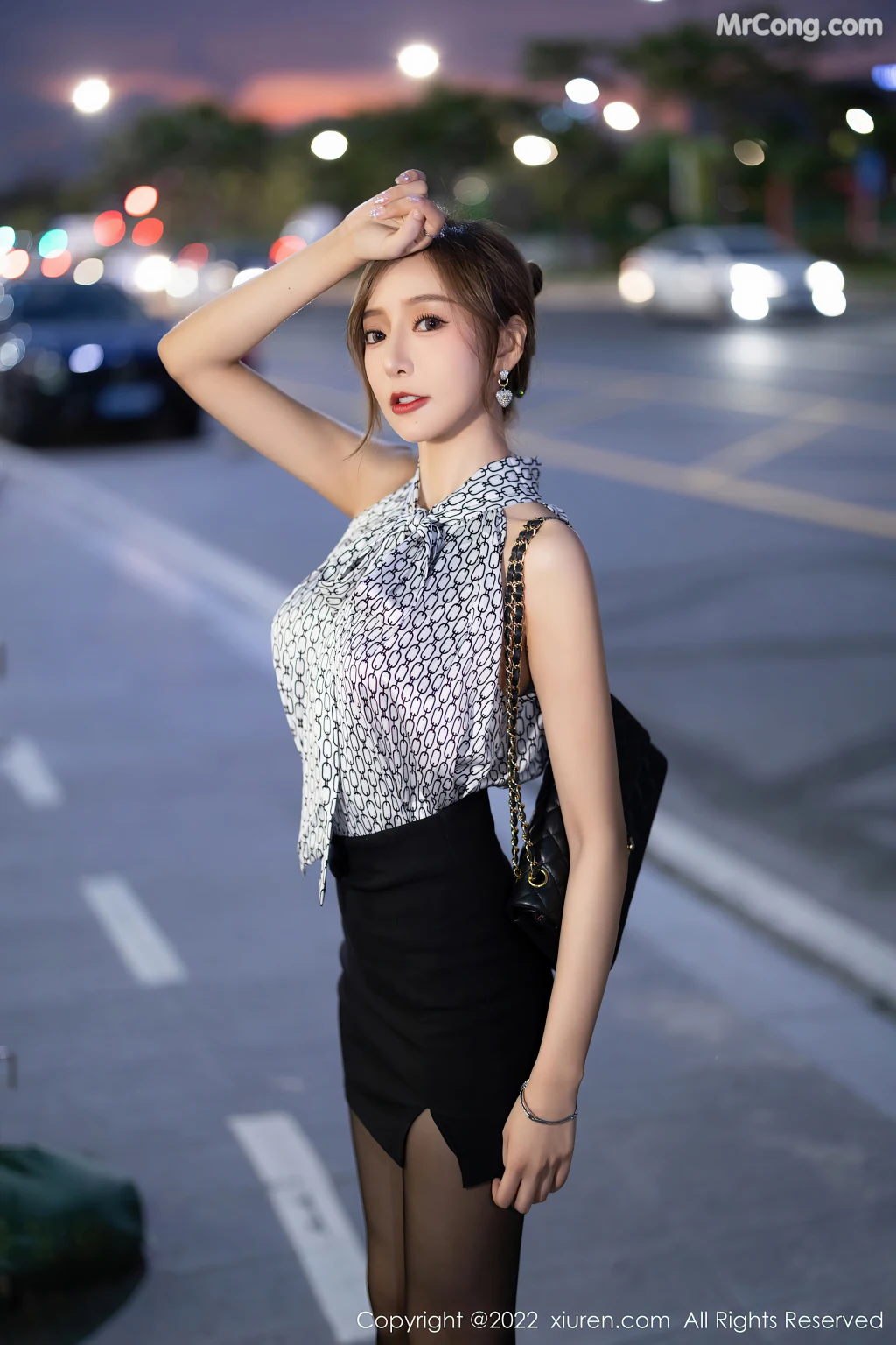 XIUREN No.5325: Yanni (王馨瑶) (79 photos)