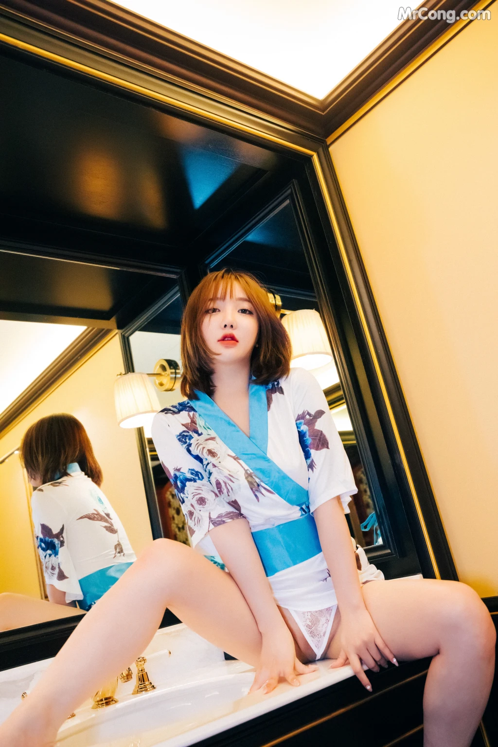 [Loozy] Son Ye-Eun (손예은): Halloqueen (S.Ver) (96 photos) – Page 3