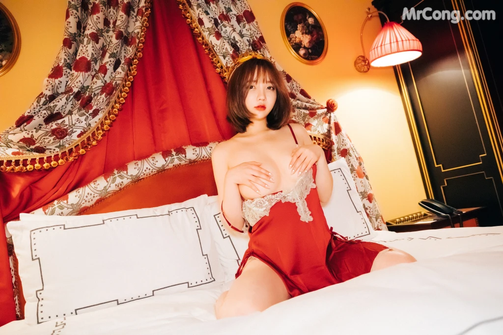 [Loozy] Son Ye-Eun (손예은): Halloqueen (S.Ver) (96 photos) – Page 6