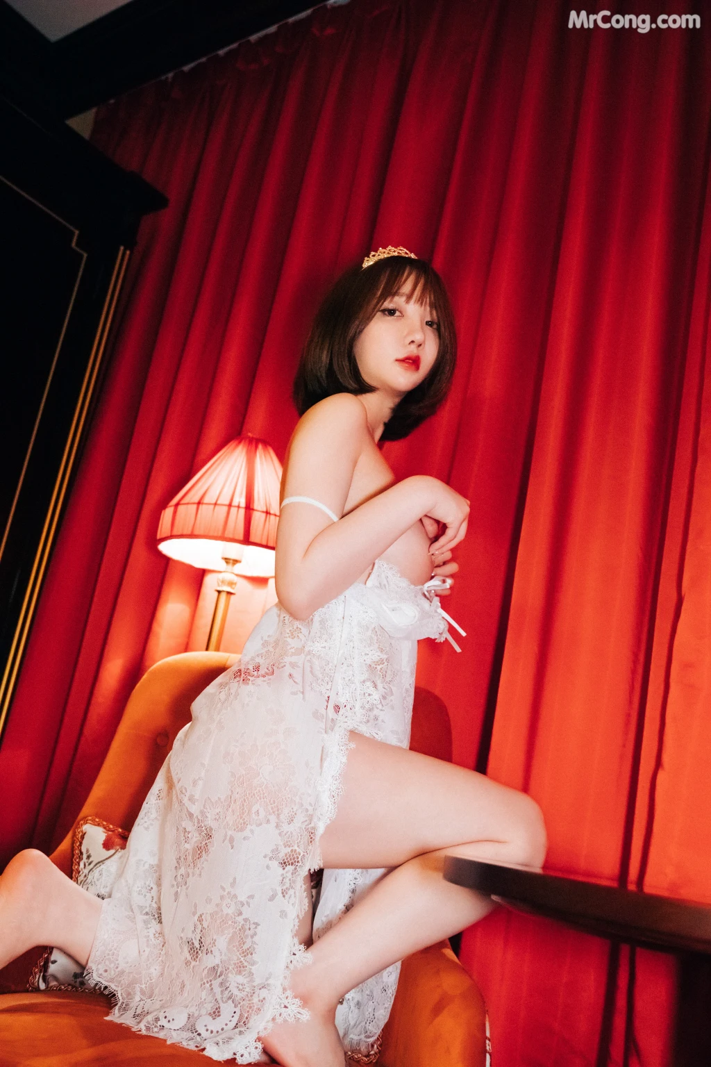 [Loozy] Son Ye-Eun (손예은): Halloqueen (S.Ver) (96 photos) – Page 9