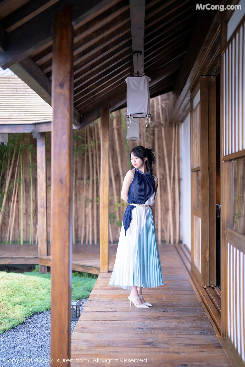 XIUREN No.5327: 奶瓶 (54 photos) – Page 2