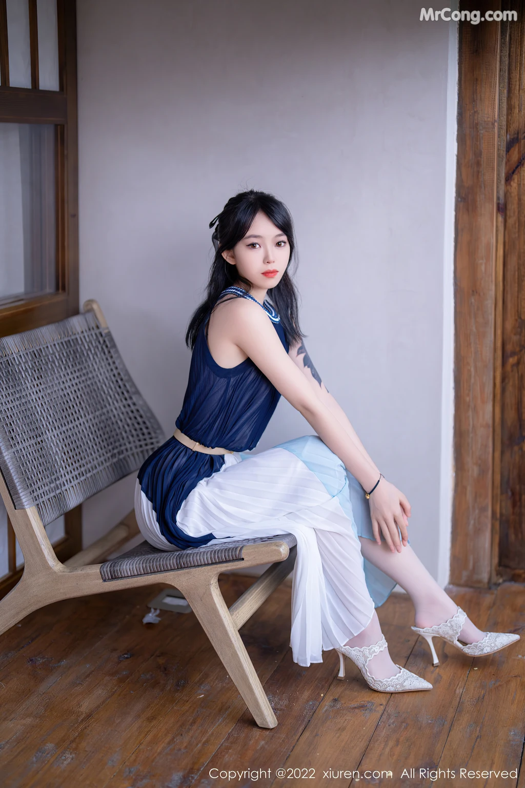 XIUREN No.5327: 奶瓶 (54 photos) – Page 3
