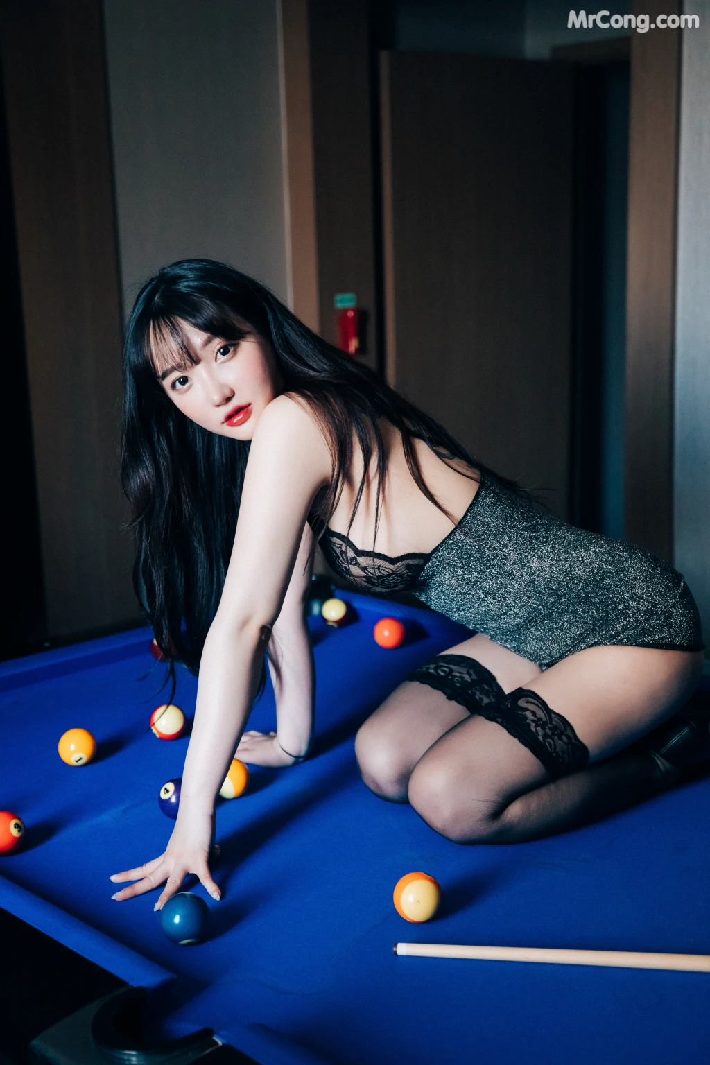 [Loozy] Son Ye-Eun (손예은): Player (S.ver) (154 photos)
