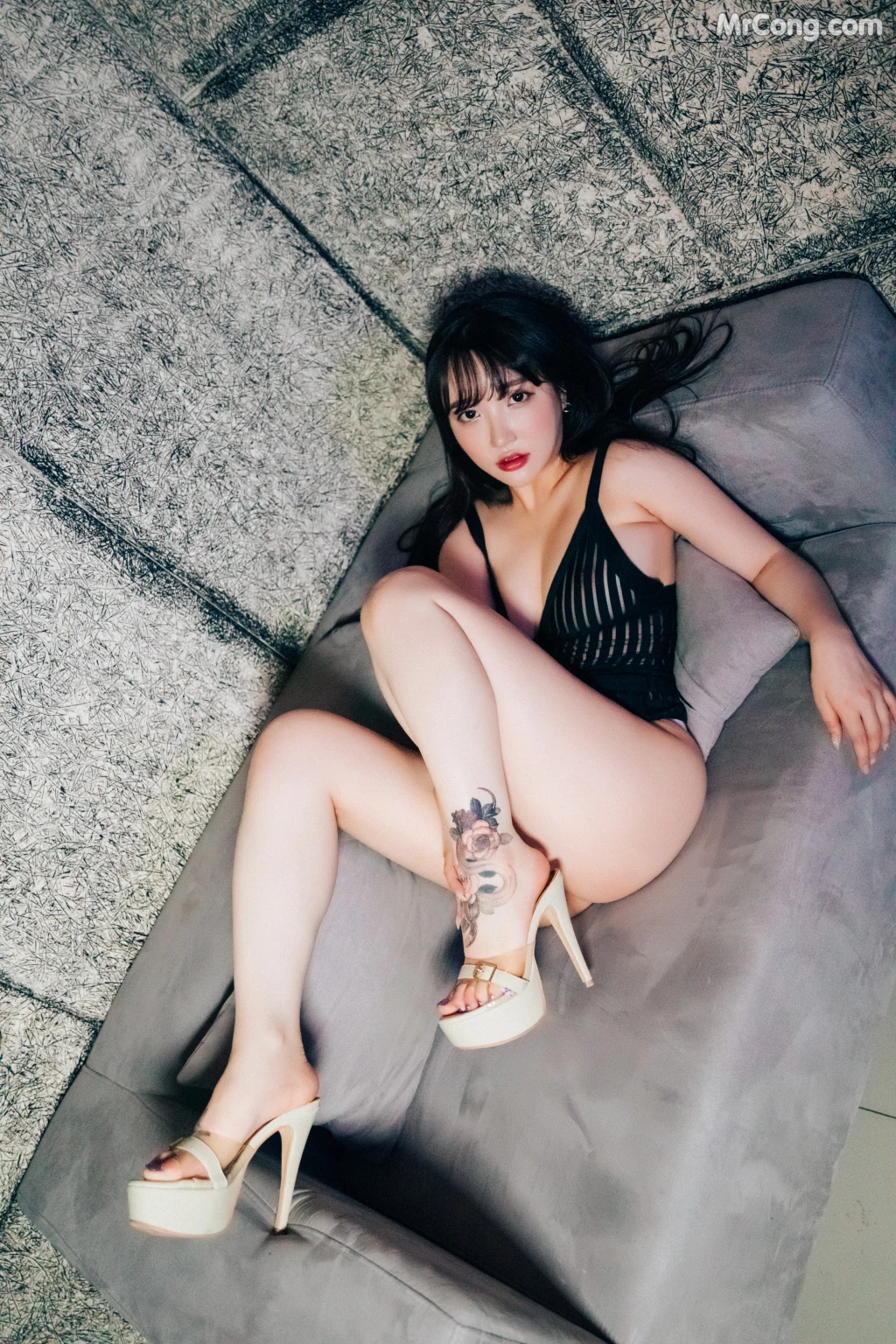 [Loozy] Son Ye-Eun (손예은): Player (S.ver) (154 photos) – Page 3