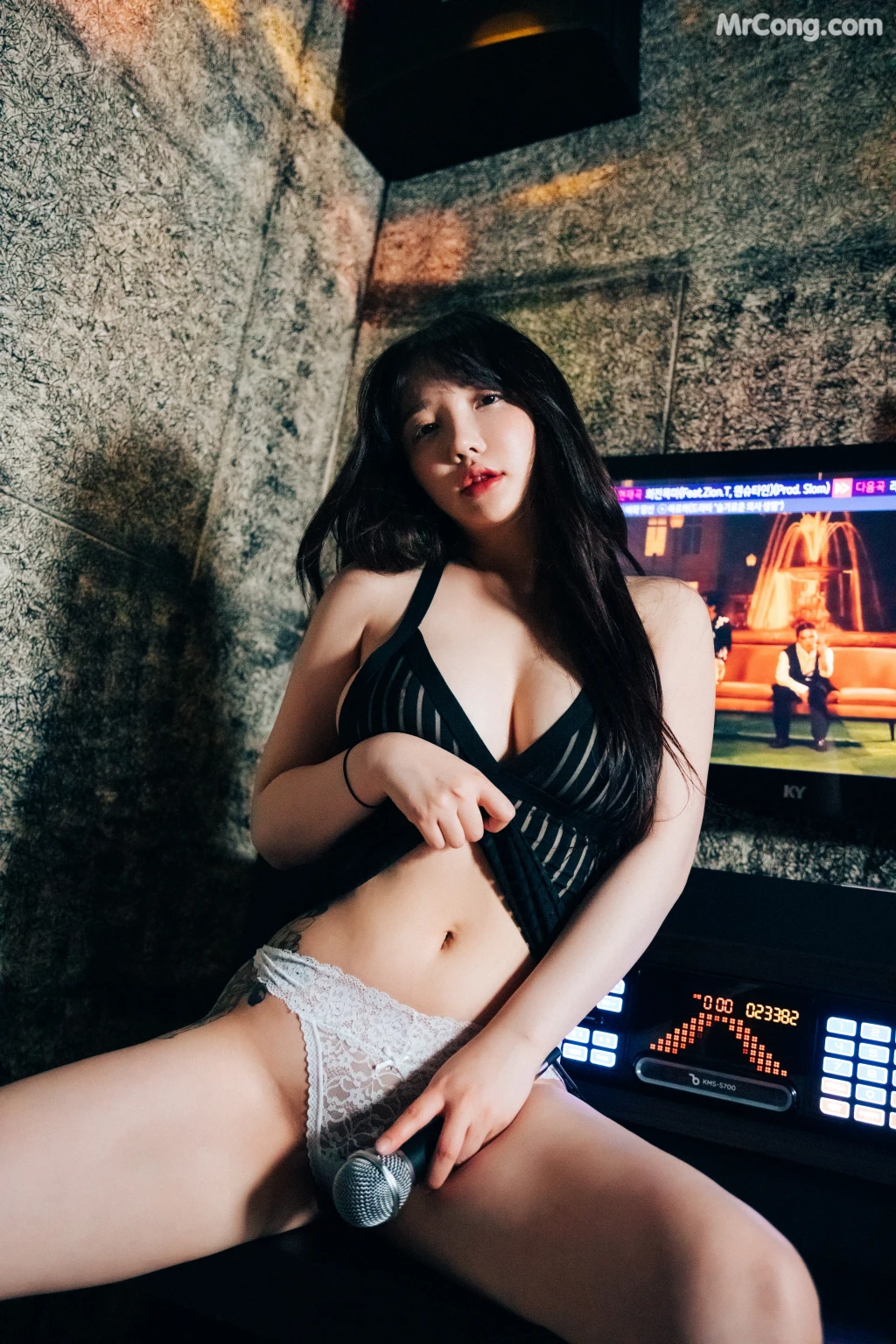 [Loozy] Son Ye-Eun (손예은): Player (S.ver) (154 photos) – Page 4