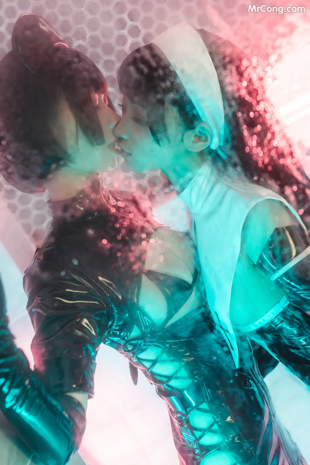 Coser@蠢沫沫 (chunmomo) Vol.071: 修女×护士 (50 photos)