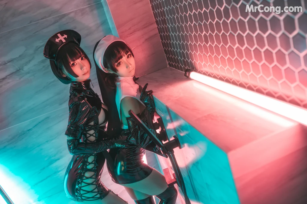 Coser@蠢沫沫 (chunmomo) Vol.071: 修女×护士 (50 photos) – Page 2