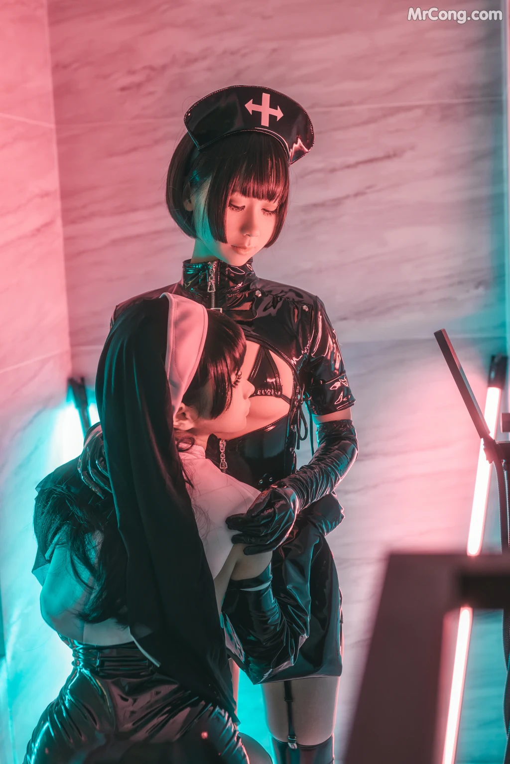 Coser@蠢沫沫 (chunmomo) Vol.071: 修女×护士 (50 photos) – Page 2