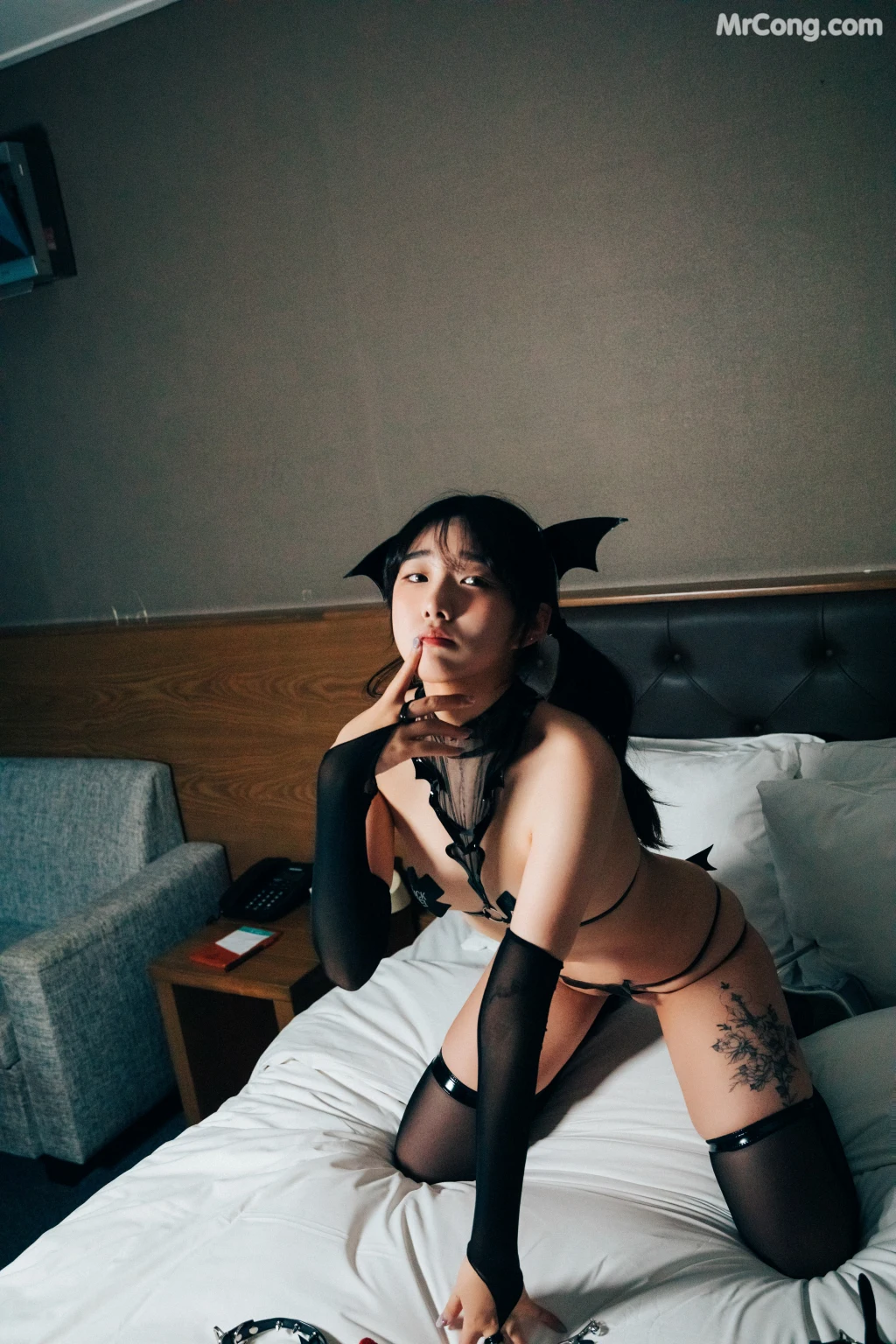 [Loozy] Sonson (손손): Smer (158 photos)