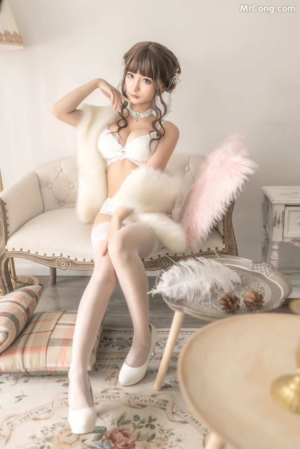 Coser@蠢沫沫 (chunmomo) Vol.075: 毛披肩 (40 photos)