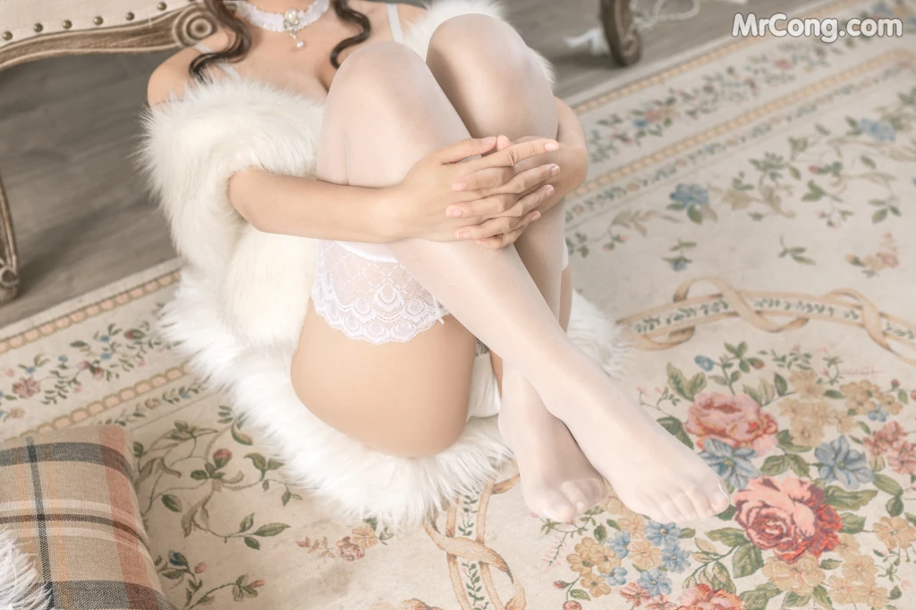 Coser@蠢沫沫 (chunmomo) Vol.075: 毛披肩 (40 photos) – Page 3