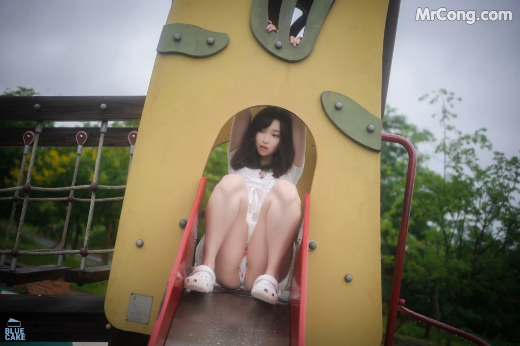 [BLUECAKE] Bambi (밤비): Doki Doki , Amenokade (+RED.Ver) (215 photos) – Page 11