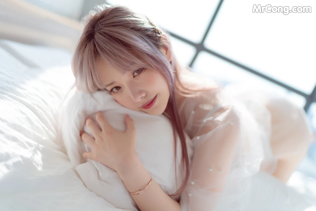 Coser@雯妹不讲道理 No.046: 白色镂空 (50 photos) – Page 5