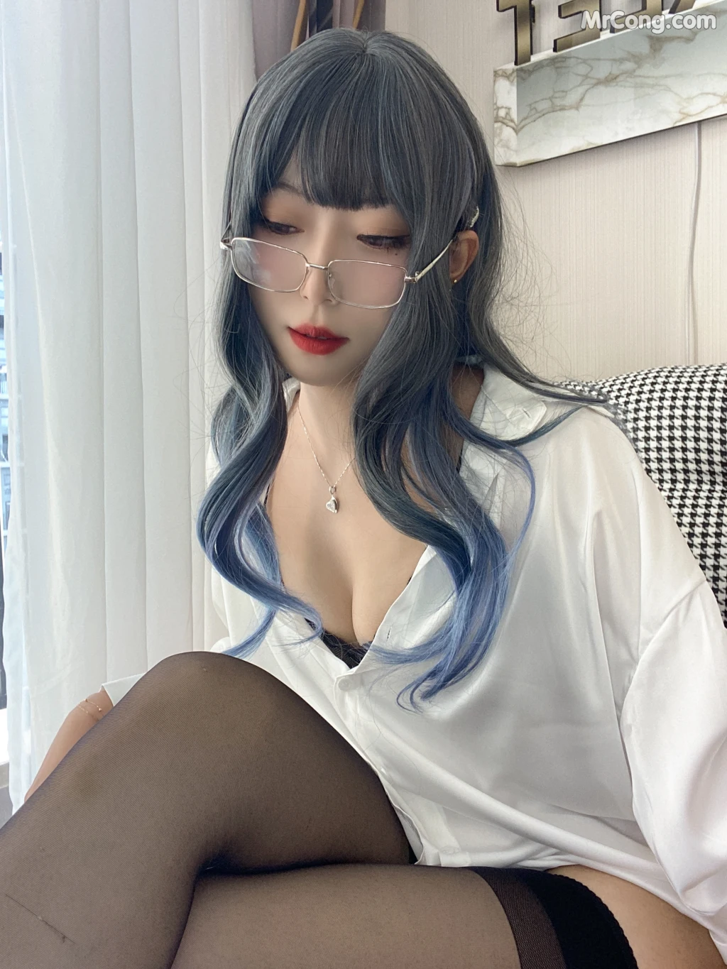 Coser@Money冷冷 No.19: 衬衫裙 (84 photos + 2 videos)