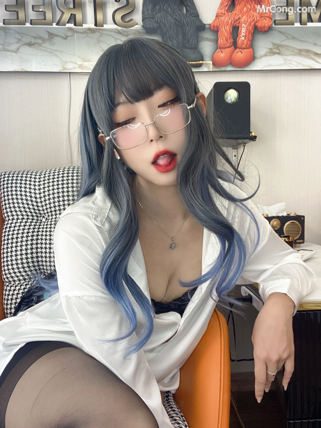 Coser@Money冷冷 No.19: 衬衫裙 (84 photos + 2 videos)