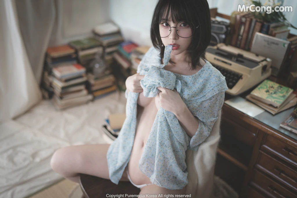 Pure Media Vol.178: Uhye (이유혜) – Spring Memories (88 photos) – Page 2