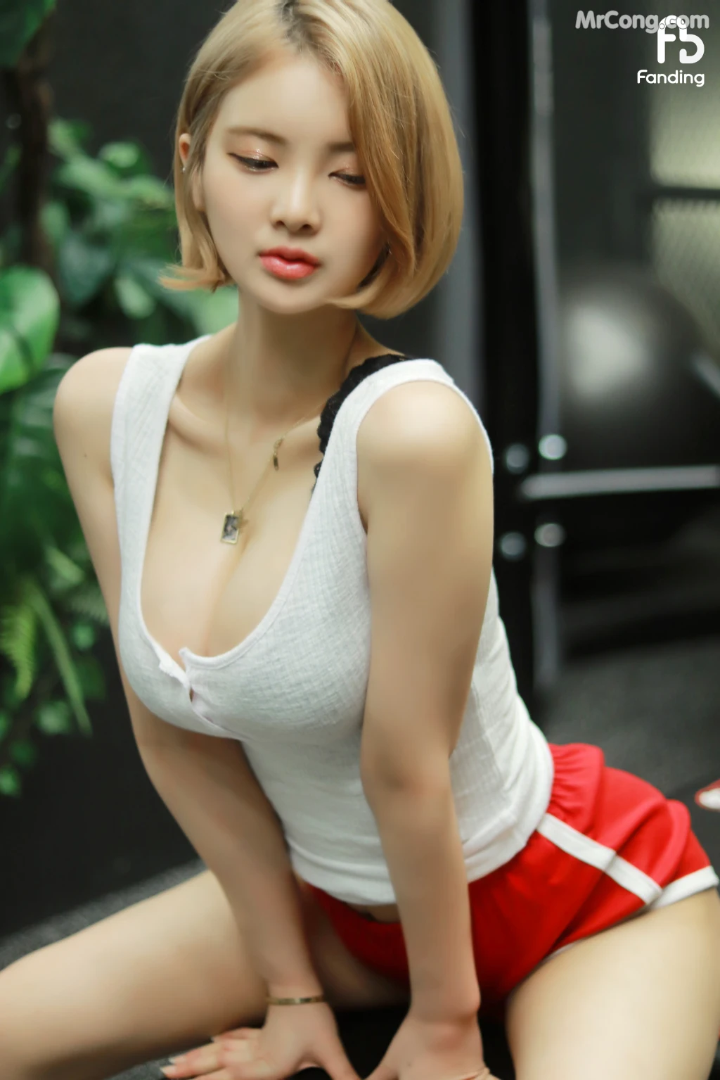 [FANDING] Yeon (효연): Gym Girl (56 photos) – Page 2