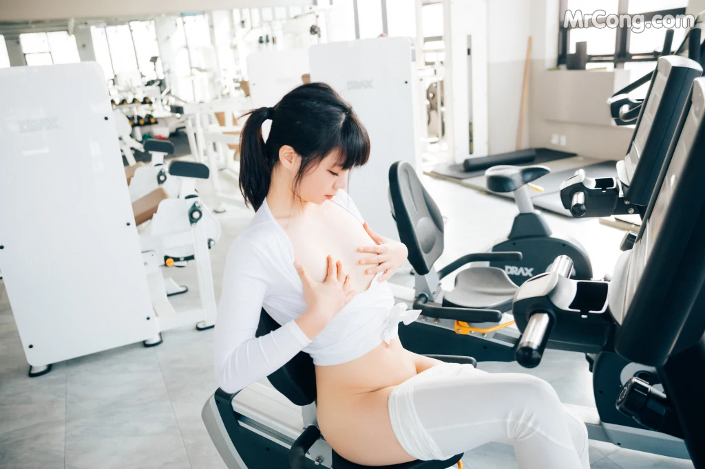 [Loozy] Kissme: Strip Fitness (85 photos + 7 videos) – Page 2