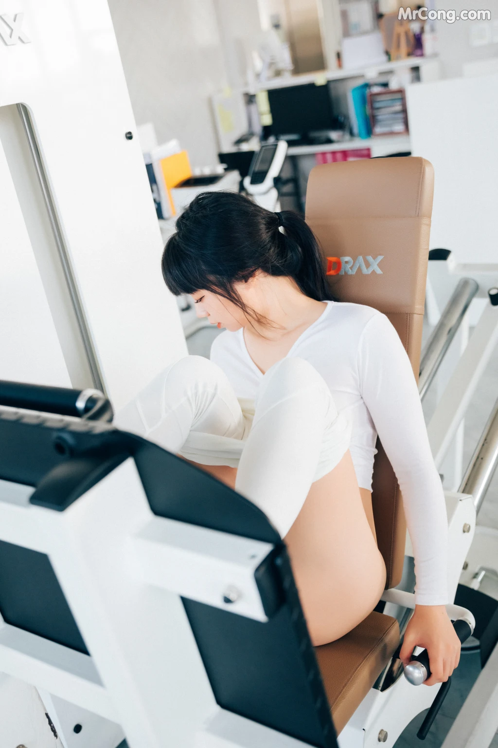 [Loozy] Kissme: Strip Fitness (85 photos + 7 videos) – Page 3