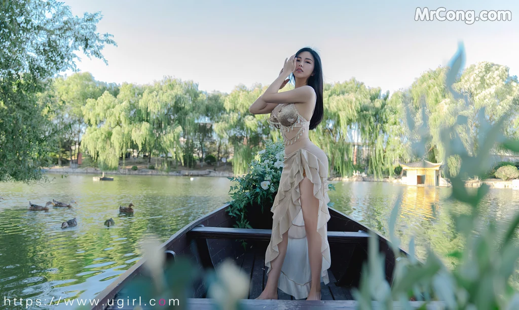 UGIRLS – Ai You Wu App No.2414: Selena (娜露) (35 photos) – Page 4