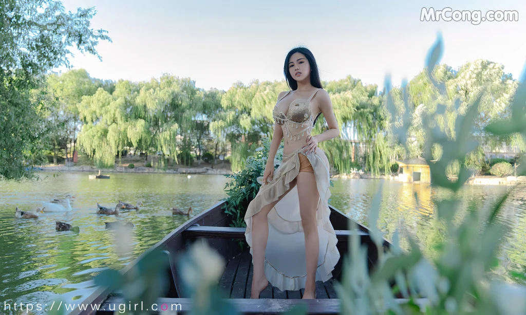UGIRLS – Ai You Wu App No.2414: Selena (娜露) (35 photos) – Page 4