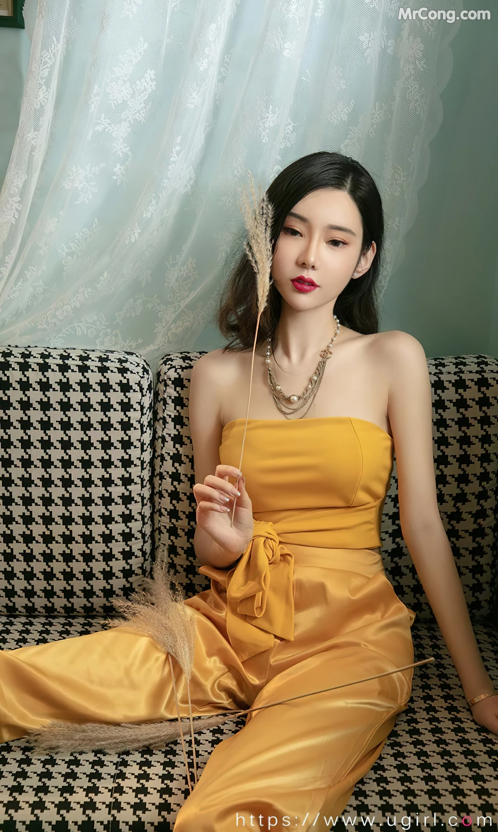 UGIRLS – Ai You Wu App No.2416: Irene (萌琪琪) (35 photos) – Page 2