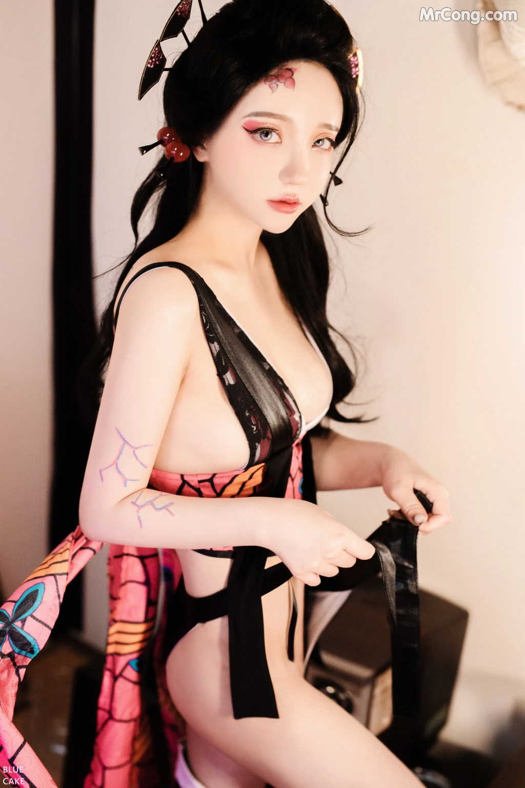 [BLUECAKE] Son Ye-Eun (손예은): RED ONI (105 photos) – Page 2