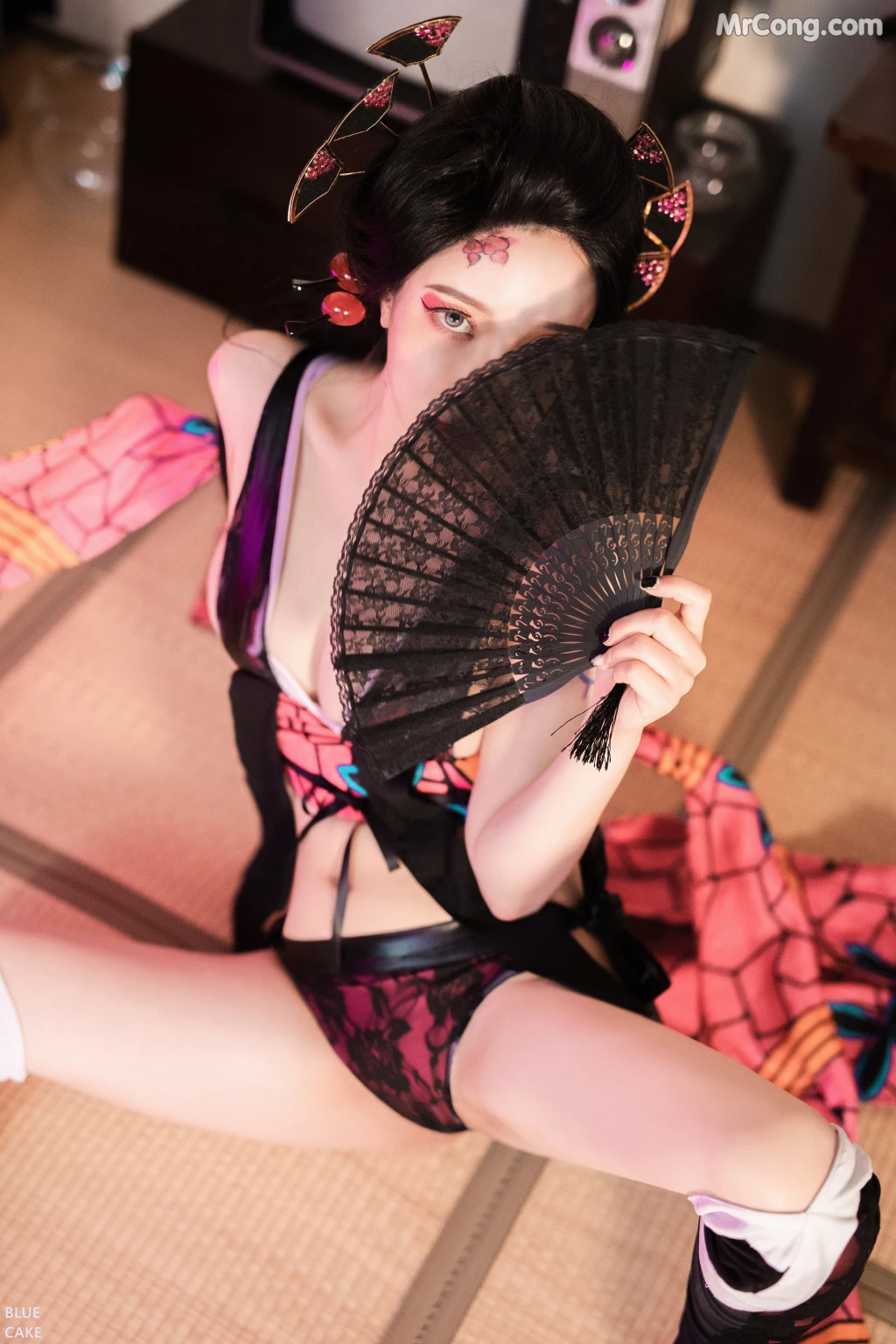 [BLUECAKE] Son Ye-Eun (손예은): RED ONI (105 photos) – Page 5