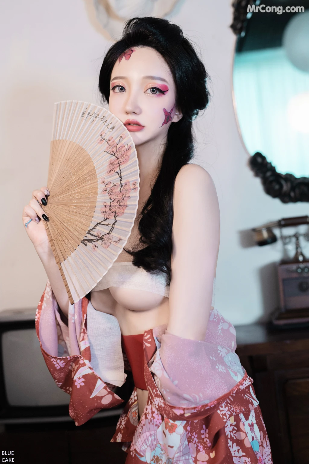 [BLUECAKE] Son Ye-Eun (손예은): RED ONI (105 photos) – Page 8