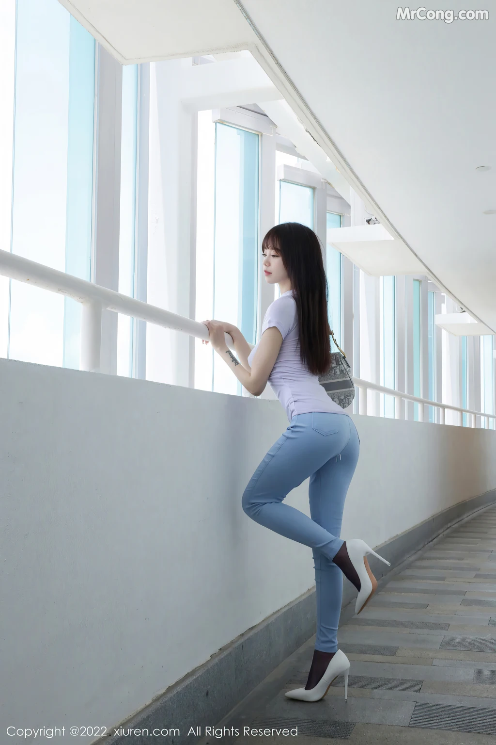 XIUREN No.5384: Bella (佘贝拉) (85 photos)
