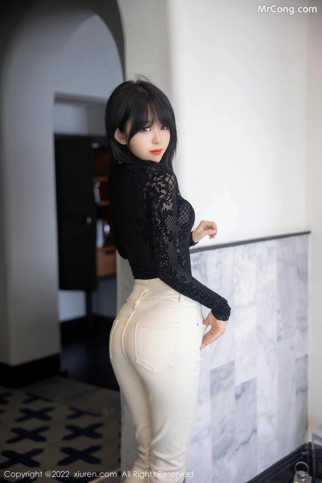 XIUREN No.5386: 奶瓶 (99 photos)