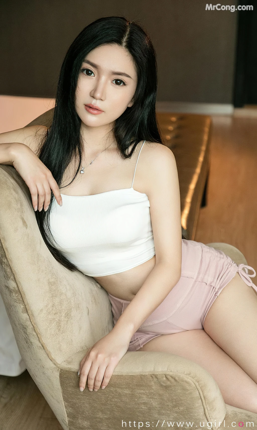 UGIRLS – Ai You Wu App No.2426: 南 (35 photos)
