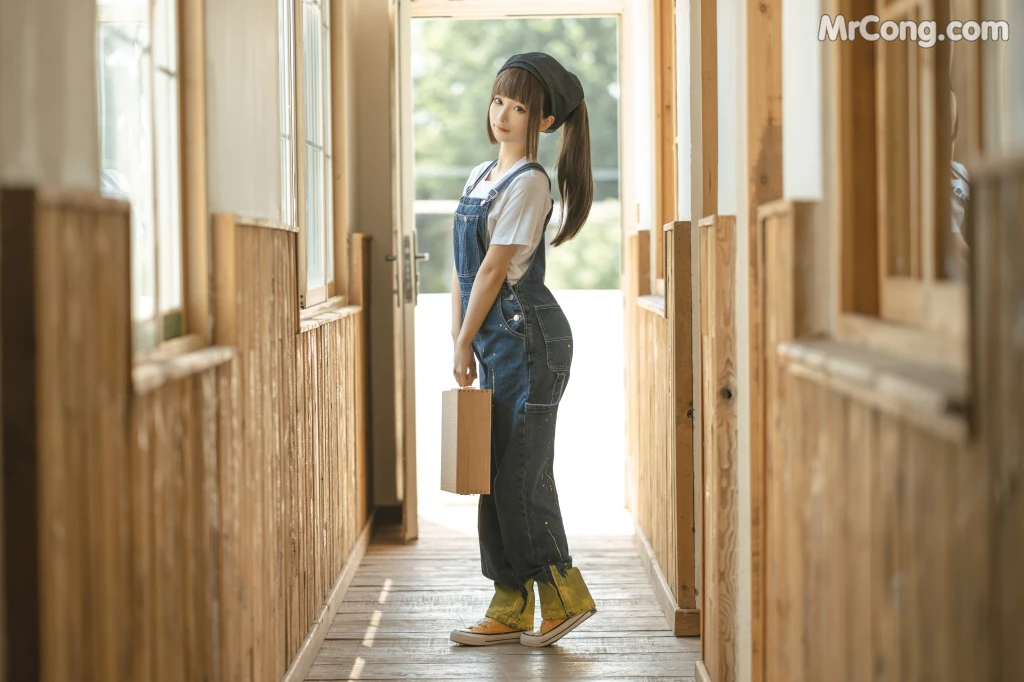 Coser@蠢沫沫 (chunmomo): 小画家 (Small Painter) (110 photos) – Page 2