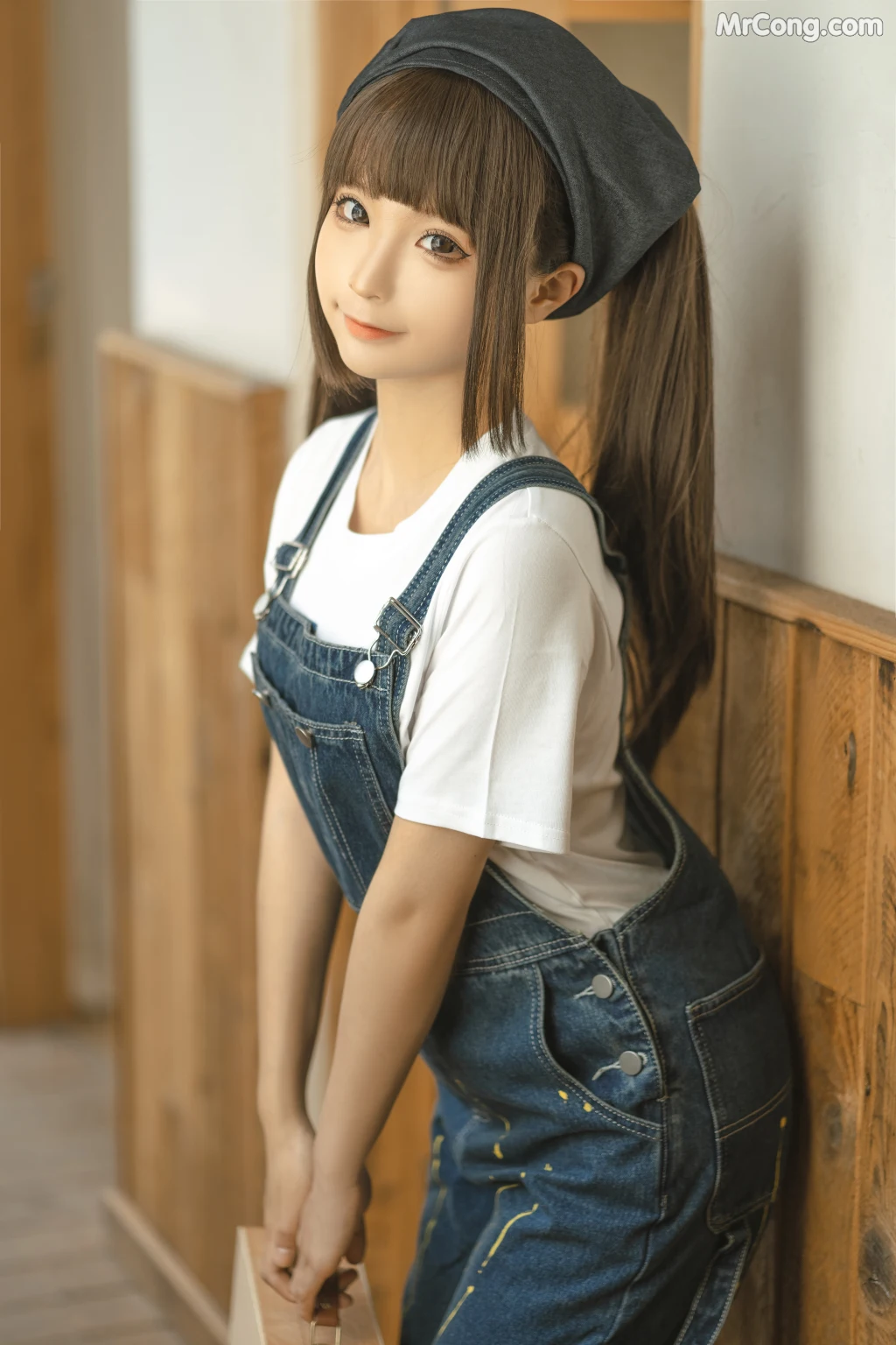 Coser@蠢沫沫 (chunmomo): 小画家 (Small Painter) (110 photos) – Page 2