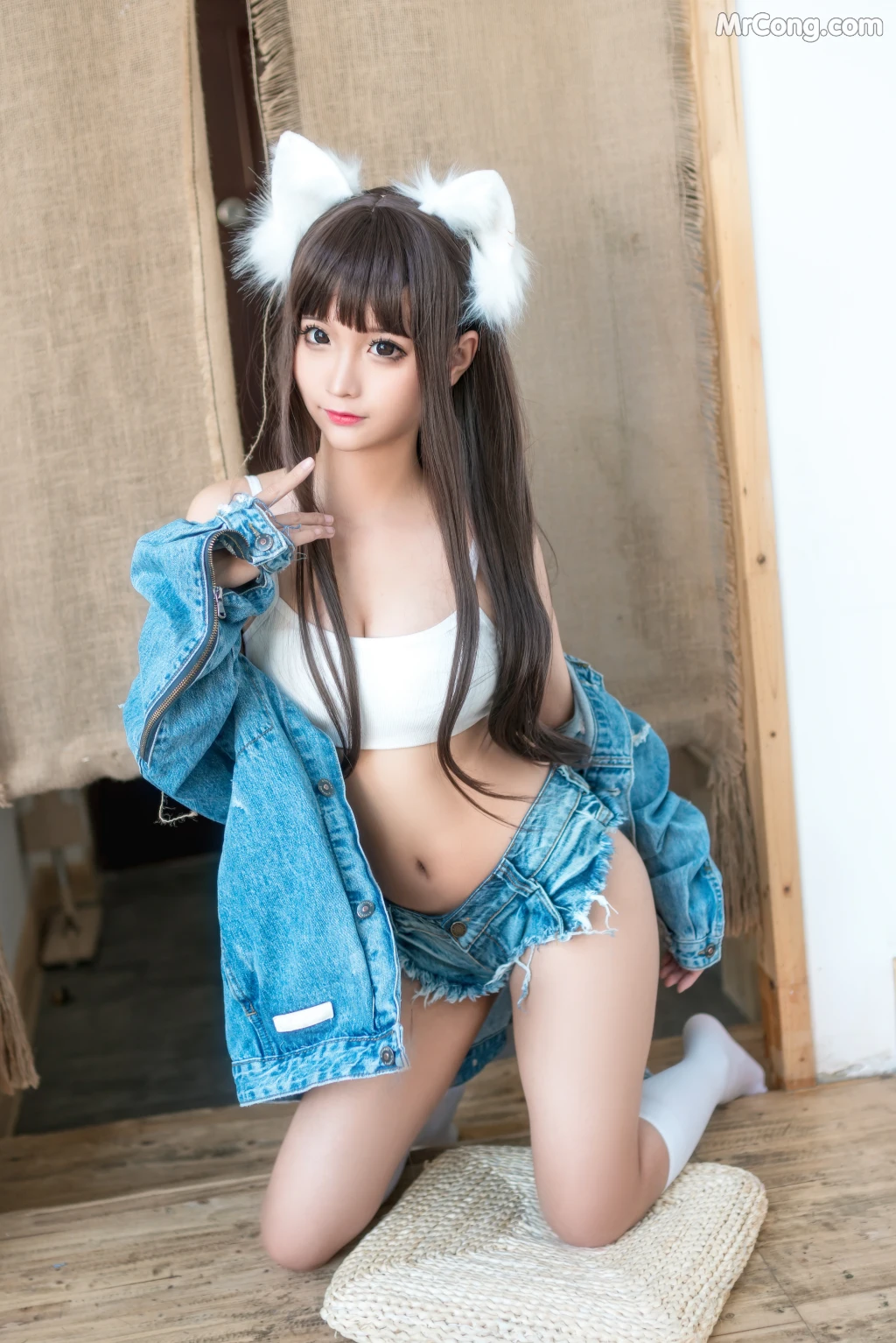 Coser@蠢沫沫 (chunmomo) Vol.079: 牛仔衣 (40 photos)